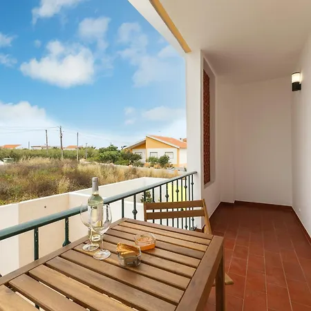 Papoa House 페니케