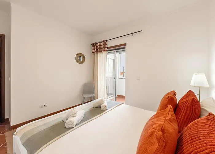 Papoa House